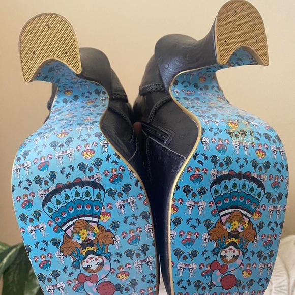 [SOLD] Rare Irregular Choice Boots - Picture 7 of 7